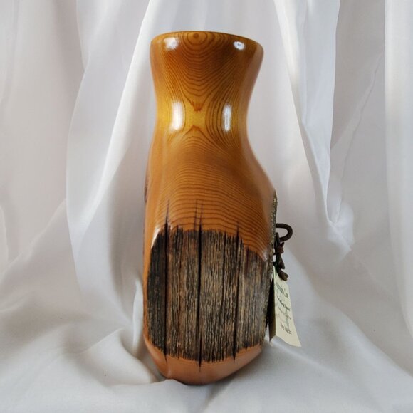Boundry Line Rustic Handcrafted Wood Fence Post Vase 9" Dixie Wajdic, Montana - Picture 7 of 13